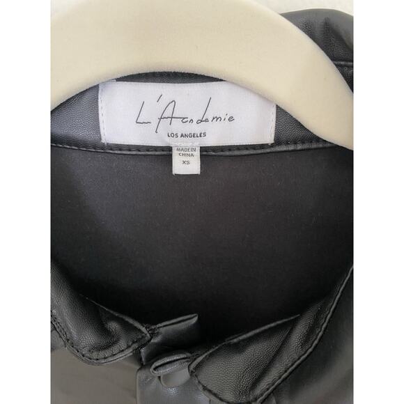 Revolve L’Academie Fearless Cropped Black Leather Shirt Jacket Sz XS - Picture 6 of 13